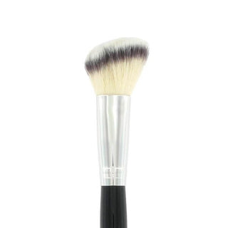 Angled Bronzer & Contour Brush