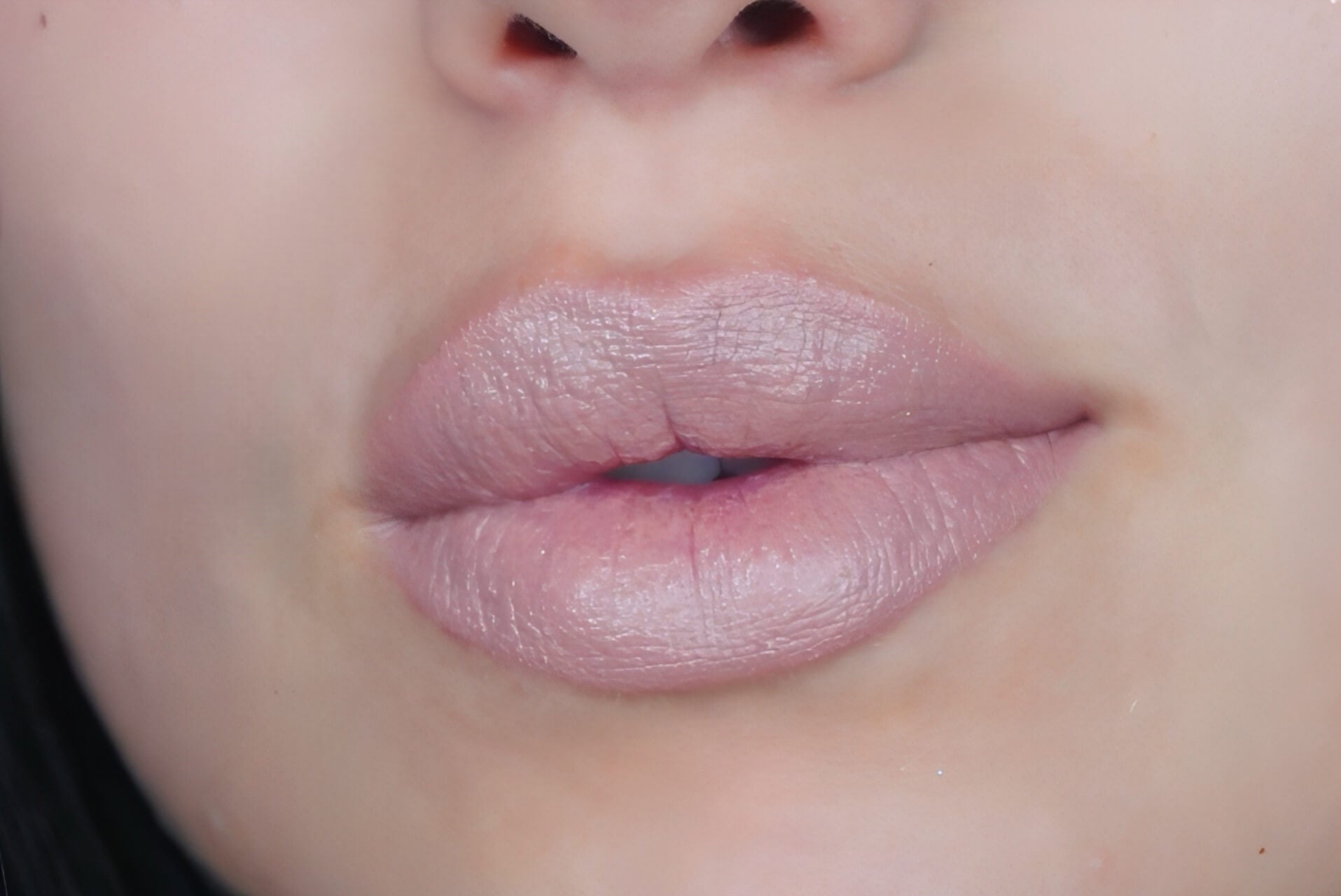 Effortless Lipstick Bare