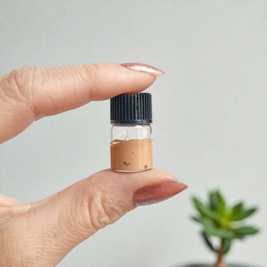Liquid Hydrating foundation Biscotti