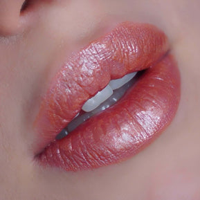 Natural lip gloss Juicy