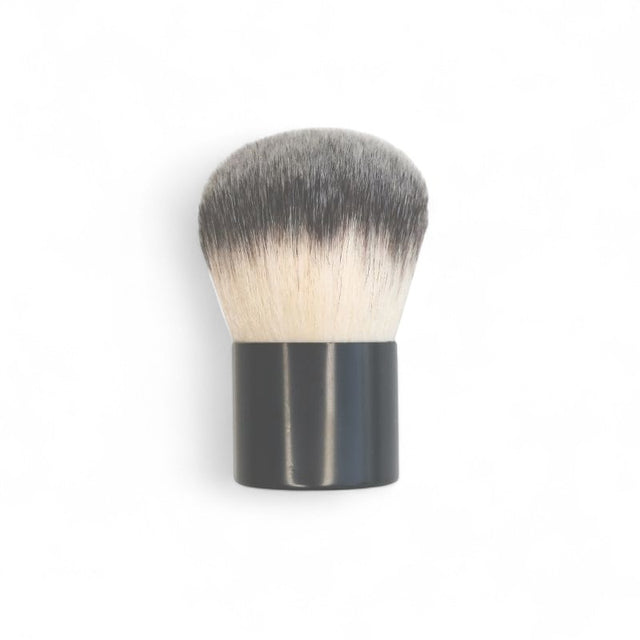 Kabuki brush