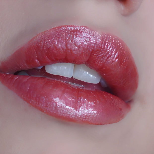 Natural lipgloss Lola