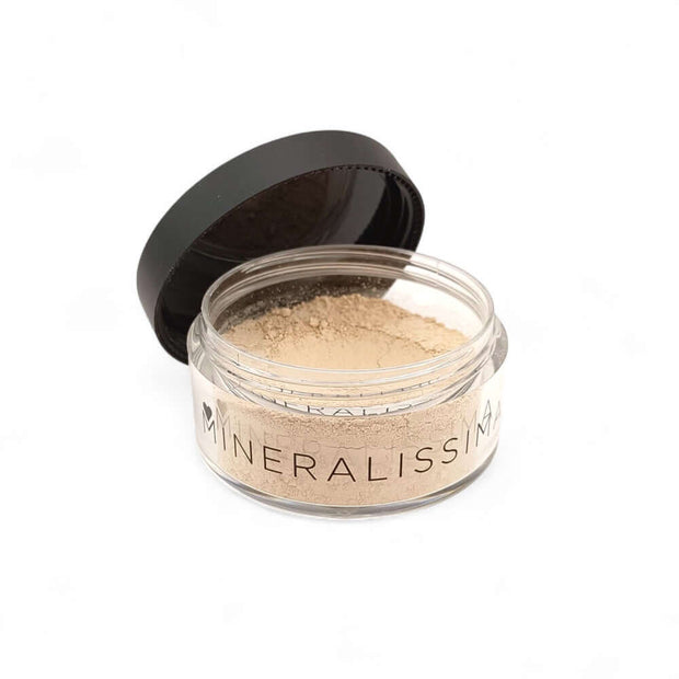 Mineral foundation Pine