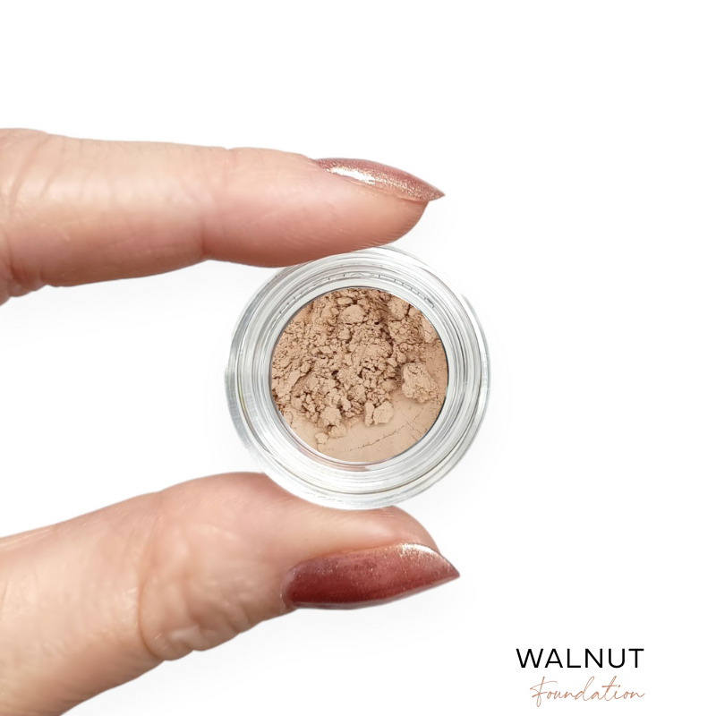 Mineral foundation Walnut