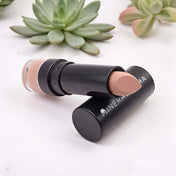 Effortless Lipstick Bare