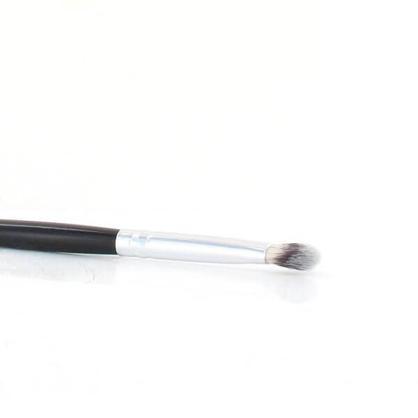 Fluffy Eyeshadow Brush