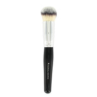 Perfect coverage kabuki brush